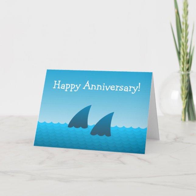 Happy Anniversary Couple Shark Fins Blue Sea Karte (Vorderseite)