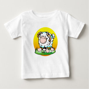 Happy Aries Ram Cartoon auf Gras Baby T-shirt