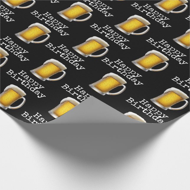 Happy Birthday Beer Tasse auf Black Geschenkpapier (Ecke)