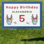 Happy Birthday Child Kids Party Personalize Yard Gartenschild<br><div class="desc">Glückliche Geburtstagskinder Party Persönliches Schild kann für Ihren Gast aufgestellt werden oder die Geburtstagsperson überraschen. Platzieren Sie vor Ihrer Zuhause,  um diesen besonderen Geburtstag zu feiern. Personalisieren Sie es mit dem Namen und Alter des Kindes.</div>