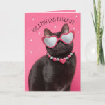 Happy Birthday Daughter Funny Kitty Cat Feiertagskarte<br><div class="desc">Diese coole Katze mit einer extravaganten Halskette und einer herzförmigen Sonnenbrille,  die auf rosa Untergrund fotografiert wurde,  ist ein guter Weg,  Ihnen einen guten Geburtstag zu wünschen!</div>