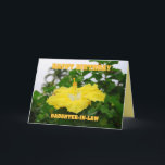 Happy Birthday Daughter-in-Law Deep Yellow Hibiscu Karte<br><div class="desc">Diese Karte mit einem tiefgelben Hibiskus mit weißem Hals ist für viele Gelegenheiten perfekt geeignet. Im Hintergrund befindet sich ein tropischer Garten mit Kokospalmen. Auf der Rückseite der Karte ist ein wunderschöner rosa Hibiskus.</div>