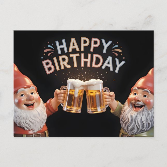 "Happy Birthday" Gnomes Toasting Beer Mugs Postkarte (Vorderseite)