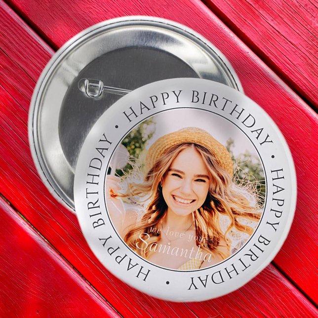 Happy Birthday Modern Simple Custom Photo Button (Von Creator hochgeladen)