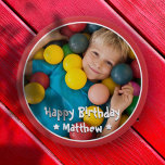 Happy Birthday Modern Simple Star Foto Button<br><div class="desc">Dieses einfache und moderne Design besteht aus Serifentypografie und fügt ein individuelles Foto hinzu.</div>