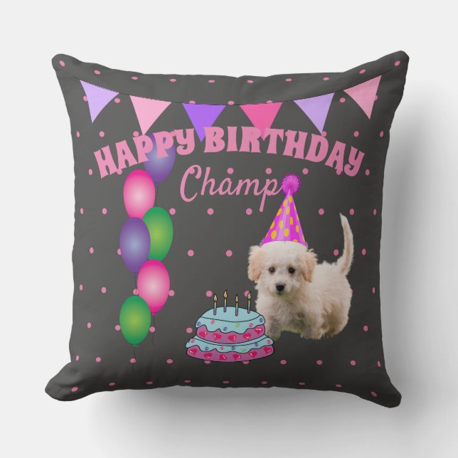Happy Birthday niedlicher Hund mit Kuchen Polka Pu Kissen (Vorderseite)