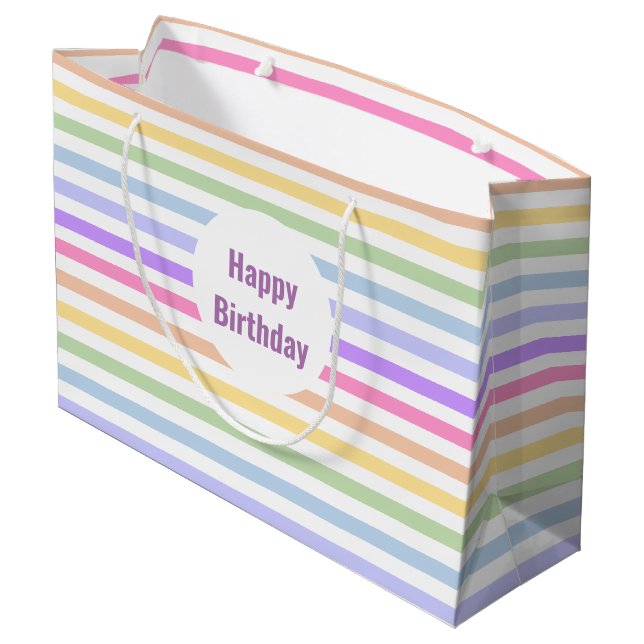 Happy Birthday Pastel Rainbow White Stripes Große Geschenktüte (Rückseite Schrägansicht)