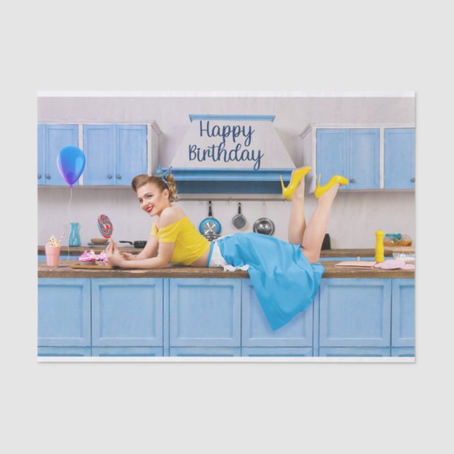 Happy Birthday Retro Hausfrau Making Cupcakes Seidenpapier (Vorderseite)