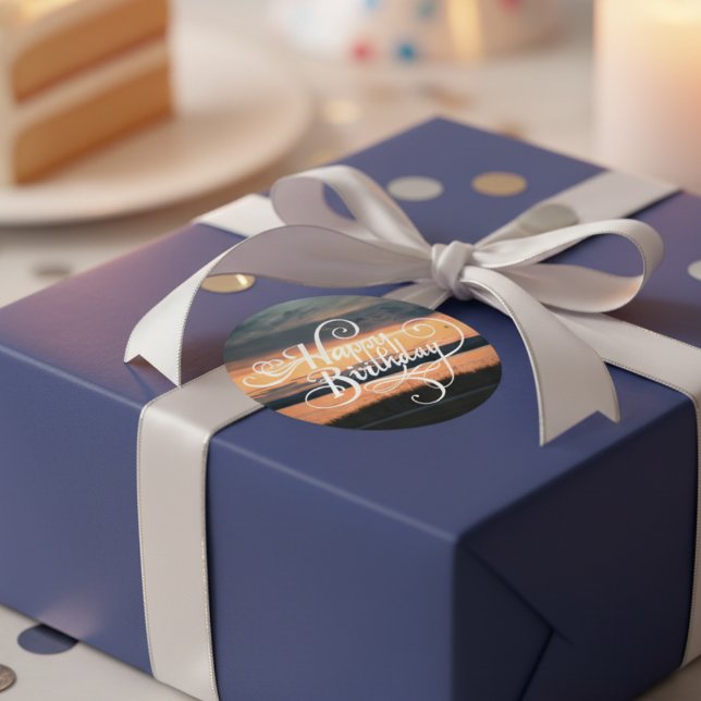 Happy Birthday Sunset Runder Aufkleber (Happy Birthday Sunset Classic Round Sticker)