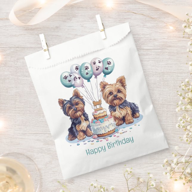 Happy Birthday Yorkie Dog Geschenktütchen (Ausgeschnitten)