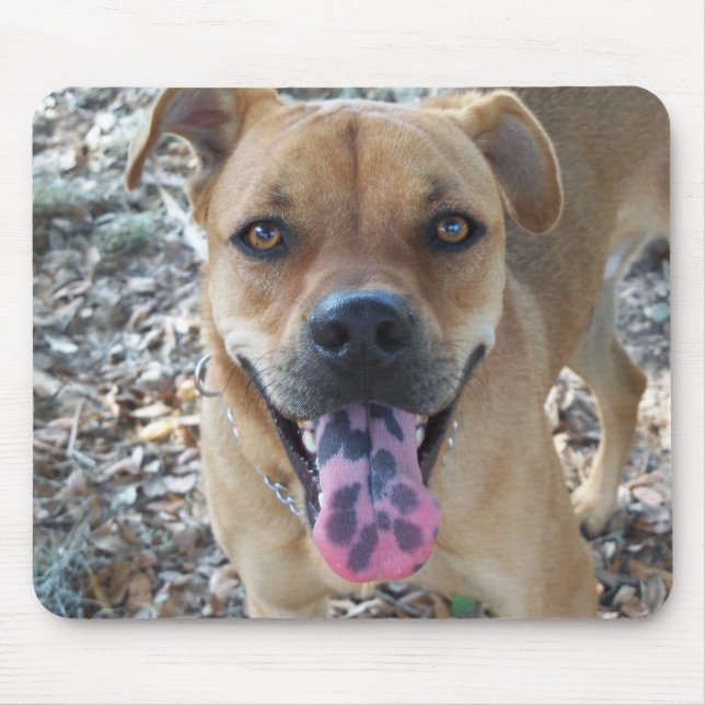 Happy Brown Hund mit gepunkteter Zunge Mousepad (Vorne)