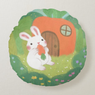 Happy Bunny mit Carrot in Forest Rundes Kissen