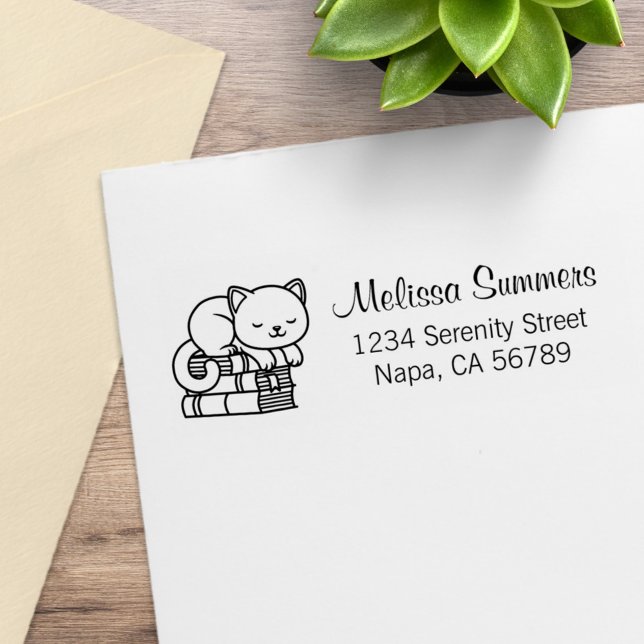 Happy Cat auf dem Stapel der Bücher Adresse Gummistempel (Von Creator hochgeladen)