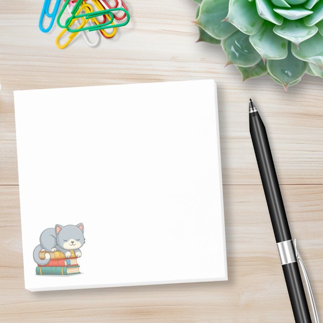 Happy Cat on top of a Book Stack Post-it Klebezettel (Von Creator hochgeladen)