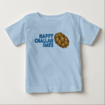 Happy Challah Days Hanukkah Chanukah Holiday Brot Baby T-shirt<br><div class="desc">Eine originelle Marker-Illustration eines Laib geflochtenen herausfordernden Brotes, mit HAPPY CHALLAH DAYS in einem lustigen Schriftart. Perfekt für Hanukkah! Diese Urlaubsanschauung ist auch auf anderen Produkten verfügbar. Sehen Sie nicht, wonach Sie suchen? Brauchen Sie Hilfe bei der Anpassung? Kontaktieren Sie Rebecca, um etwas für Sie entworfen zu haben.</div>