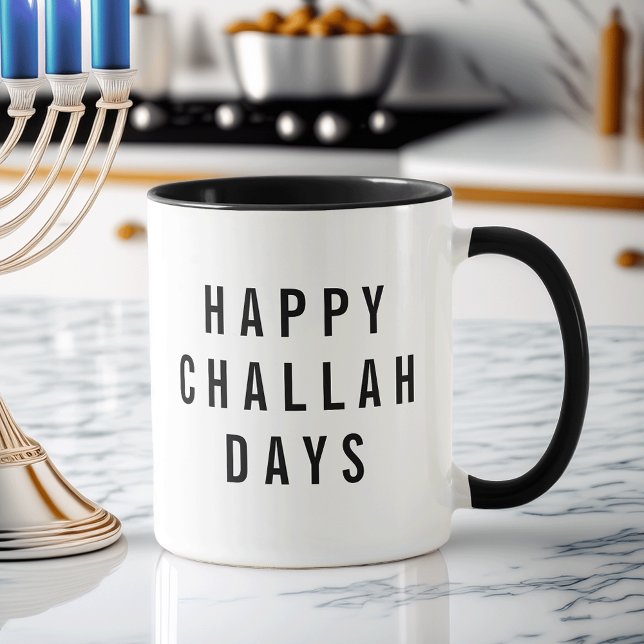 Happy Challah Days Niedlich Holiday Pun Tasse (Von Creator hochgeladen)