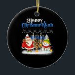 Happy Chrismukkah Jüdische Weihnachtszeit Hanukkah Keramik Ornament<br><div class="desc">Weihnachtsjunge Kinder Kinder Jugendliche Männer. Funny Spaß Grafik Tee Kostüme für diejenigen,  die glauben an Weihnachtsmann,  Liebe Hirsch,  Rentier,  Elf,  Elfen,  Gesang Songs,  Party Dekoration,  Baum,  Hut,  Socken Dieses Weihnachtstee mit Grafik ist ein großes Weihnachtsgeschenk</div>