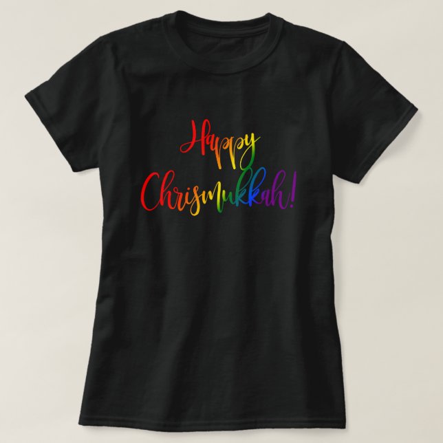 Happy Chrismukkah LGBT Rainbow Flag Typografie T-Shirt (Design vorne)