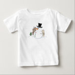 Happy Christmas Snowman Illustration Baby T-shirt<br><div class="desc">Illustration eines Weihnachtsschneemans im Stil eines Cartoon in einer Schneeszene mit schneebedeckten Häusern und einem Baum im Hintergrund.</div>