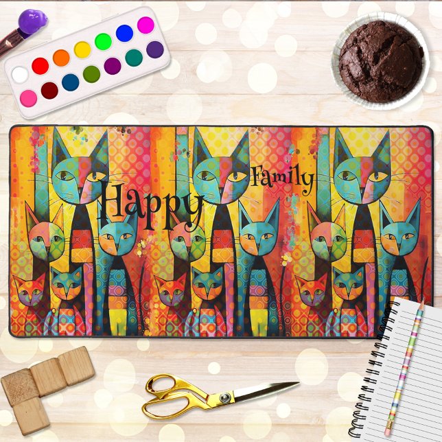 Happy Colorful Cat Family Schreibtischunterlage (A colorful design desk mat featuring an abstract cat family. Nice for a cat lover and for kids.)