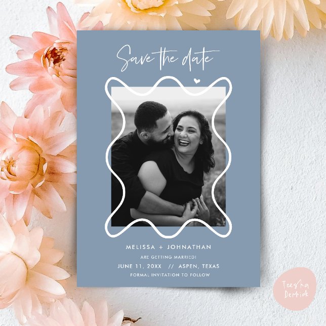 Happy Couple Save the Date Hochzeitsankündigung (Happy Couple Save the date wedding announcement whimsical in dusty blue)