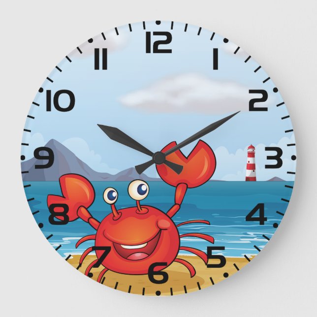 Happy Crab on Beach with Lighthouse Große Wanduhr (Vorderseite)
