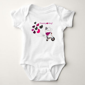 "Happy Day" Baby Strampler