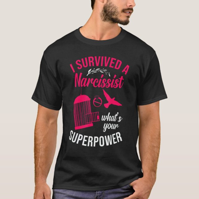 Happy Divorce Party I Survived A Narcissist What's T-Shirt (Vorderseite)