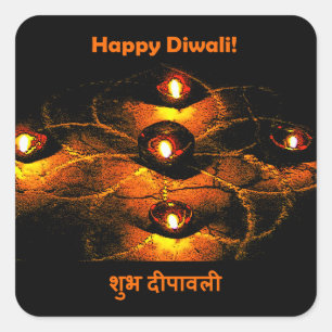Happy Diwali Diya Lights und Hindi Gruß Quadratischer Aufkleber