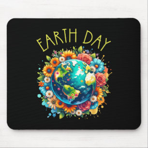 Happy Earth Day Shirt Niedliche Erde mit floraler Mousepad