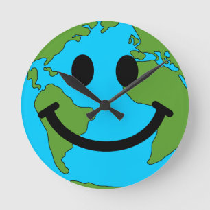 Happy Earth Face Wall Clock Runde Wanduhr