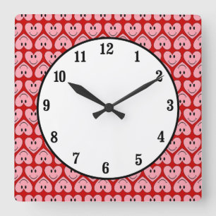 Happy Face Heart Quadratische Wanduhr