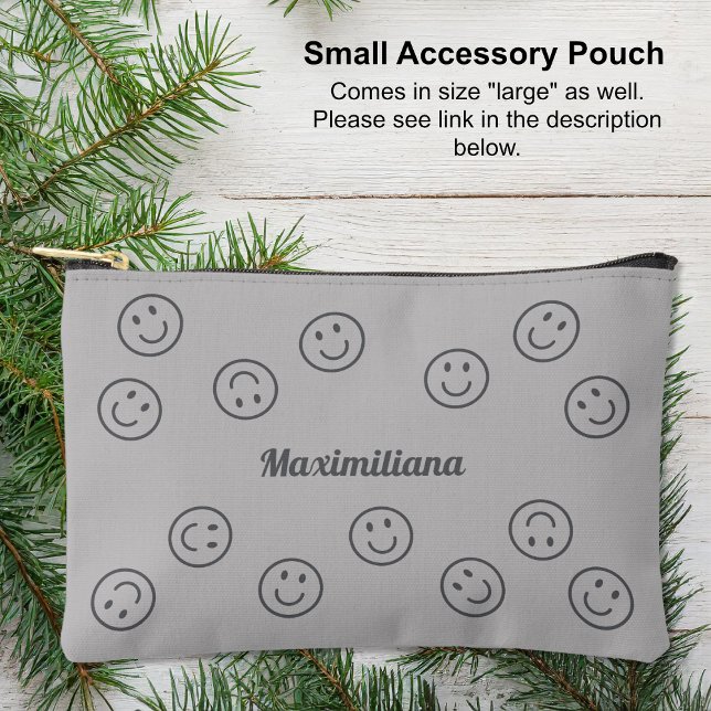 Happy Faces Gray - KLEINER Accessory Pouch Zubehörtasche (Small Accessory Pouch - Happy Faces Gray by Leapfroglisics Shop)