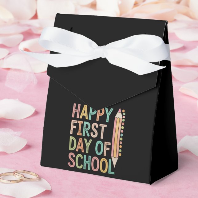 Happy First Day of School Back to School Geschenkschachtel (Hochzeit)