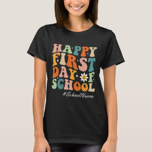 Happy First Day of School Nurse Groovy Retro zurüc T-Shirt