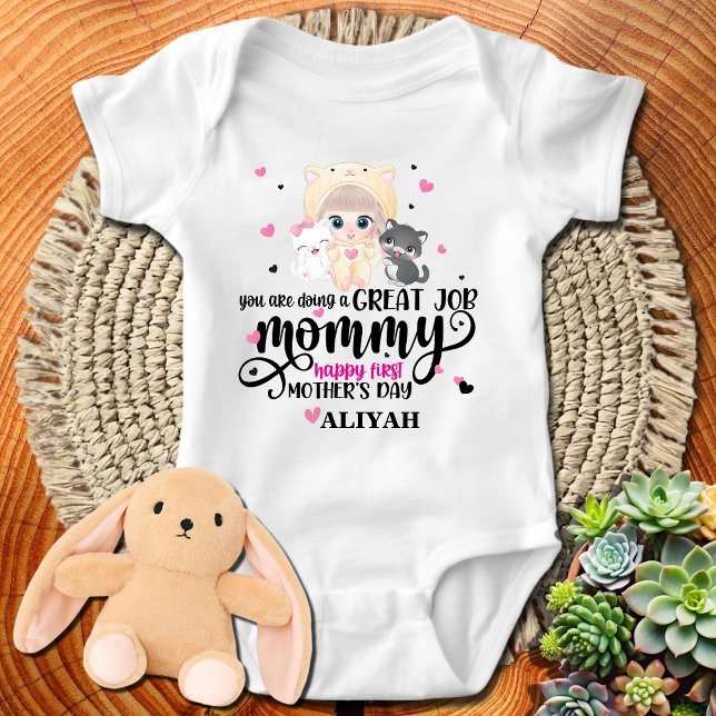 Happy First Mother's Day - Baby Girl Strampler (Von Creator hochgeladen)
