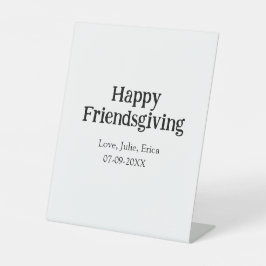 Happy friendsgiving add name with love date simple sockelschild