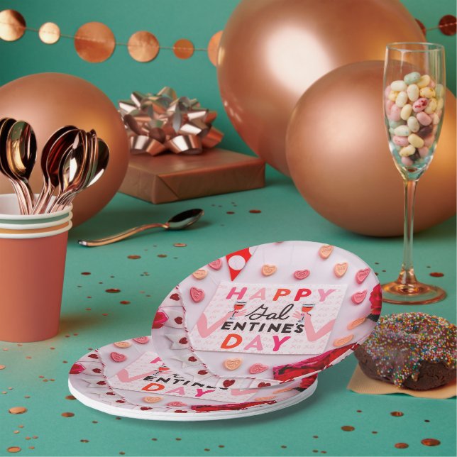 Happy Galentine's Day Food & Spirits Party Pappteller (Multi)