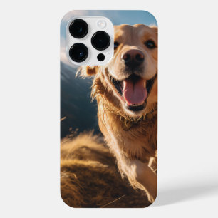 Happy Golden Retriever Running iPhone 14 Pro Max Hülle