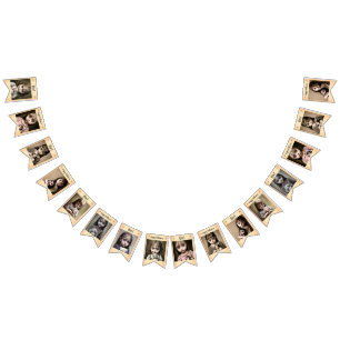 Happy Halloween Little Girl mit Spooky Dolls Wimpelkette