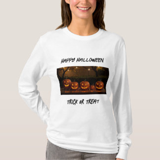 Happy Halloween, Niedlich Carved Pumpkins T-Shirt
