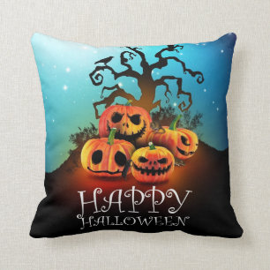 Happy Halloween! Pumpkins zu creepy tree under! Kissen