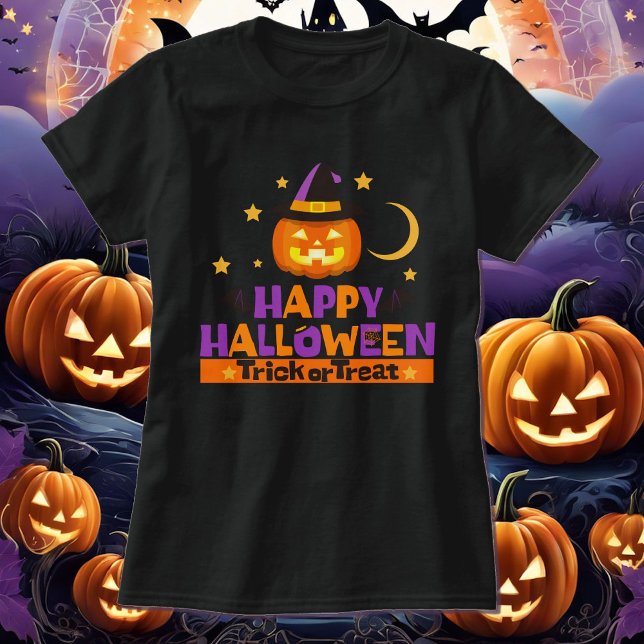 Happy Halloween Trick oder Treat Smiling Pumpkin T T-Shirt (Von Creator hochgeladen)