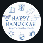 Happy Hanukkah Blauen individuelle Name Geschenk G Runder Aufkleber<br><div class="desc">Happy Hanukkah,  passen Sie das Familiennamensgeschenk für Aufkleber Happy Hanukkah,  Happy Chanukah,  Hanukkah Sameach!,  Chag Sameach!,  Chag Urim Sameach! Blau und Weiß</div>