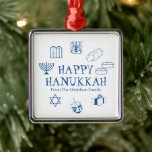 Happy Hanukkah blauer individuelle Name bevorzugt Ornament Aus Metall<br><div class="desc">Happy Hanukkah,  personalisieren Sie Familiennamensgeschenk für den Urlaub Metal Ornament. Happy Hanukkah,  Happy Chanukah,  Hanukkah Sameach!,  Chag Sameach!,  Chag Urim Sameach! Blau und Weiß</div>