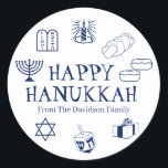 Happy Hanukkah Blauer individuelle Name Gunst Runder Aufkleber<br><div class="desc">Happy Hanukkah,  passen Sie das Familiennamensgeschenk für Aufkleber Happy Hanukkah,  Happy Chanukah,  Hanukkah Sameach!,  Chag Sameach!,  Chag Urim Sameach! Blau und weiß</div>