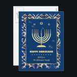 Happy Hanukkah. Gold Menorah Feiertagspostkarte<br><div class="desc">Happy Hanukkah. Elegante Festive Gold Foil Menorah und Sterne von David Postcard mit personalisiertem Namen. Matching Karten und Geschenke verfügbar in der jüdischen Ferien / Hanukkah Kategorie unseres Stores.</div>