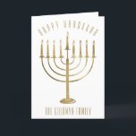 Happy Hanukkah Menorah Ferienkarte Feiertagskarte<br><div class="desc">Schicken Sie Ihren Lieben in dieser Hanukka-Saison eine personalisierte Karte. Dieses Design hat eine goldfarbene Menorah. Oben lautet die Nachricht "Happy Hanukkah". Unter der Menorah ist ein Platz für Ihren Familiennamen, den Sie personalisieren oder entfernen können, wenn Sie möchten. Im Inneren der Karte steht: "Sich diese Hanukkah-Saison von Frieden, Liebe...</div>