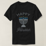 Happy Hanukkah Menorah Glitzer T - Shirt<br><div class="desc">Hanukkah 2022 beginnt im Abend des Sonntags,  18. Dezember und endet im Abend von Montag,  26. Dezember</div>