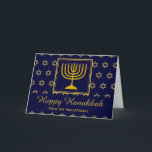 HAPPY HANUKKAH Menorah Star von David Personalisie Feiertagskarte<br><div class="desc">Personalisierte HAPPY HANUKKAH Card. Stilvolle Grußkarte zum Feiern von HANUKKAH mit menorah und Star of David. Dunkelblauer Hintergrund mit Imitaten goldener Star von David und Typografie. Der Text für die Platzhalter auf dem Cover und im Inneren des Gruß kann angepasst werden, sodass Sie Ihren Namen hinzufügen und die Nachricht ändern...</div>